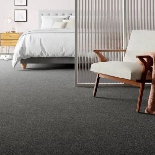 Montague Saxony Carpet